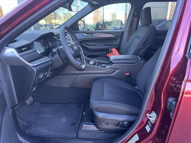 new 2025 Jeep Grand Cherokee L car, priced at $46,715