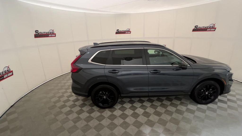 used 2024 Honda CR-V Hybrid car, priced at $33,700