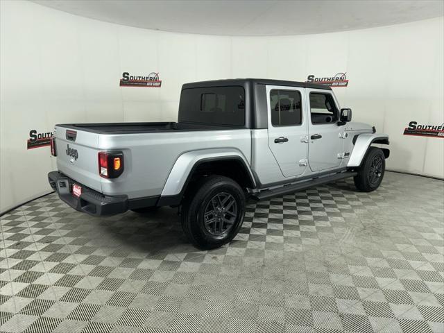 used 2024 Jeep Gladiator car, priced at $36,904