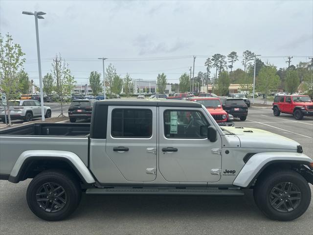 used 2024 Jeep Gladiator car, priced at $38,000