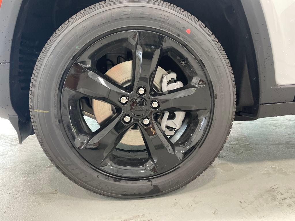 new 2025 Jeep Grand Cherokee L car