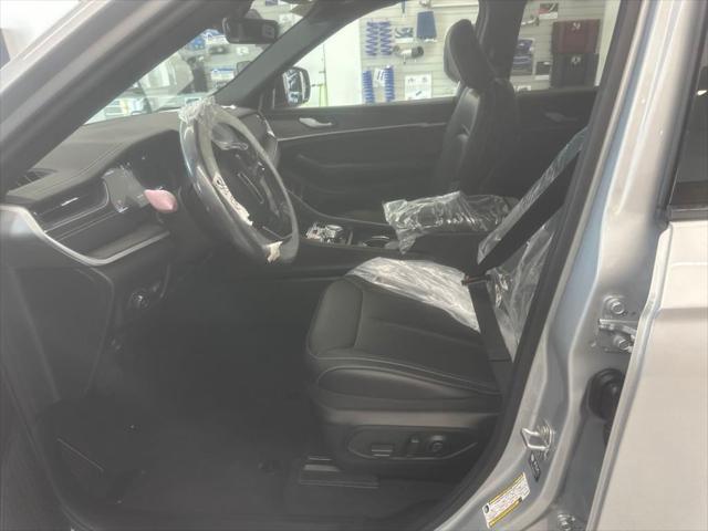 new 2025 Jeep Grand Cherokee L car, priced at $55,730
