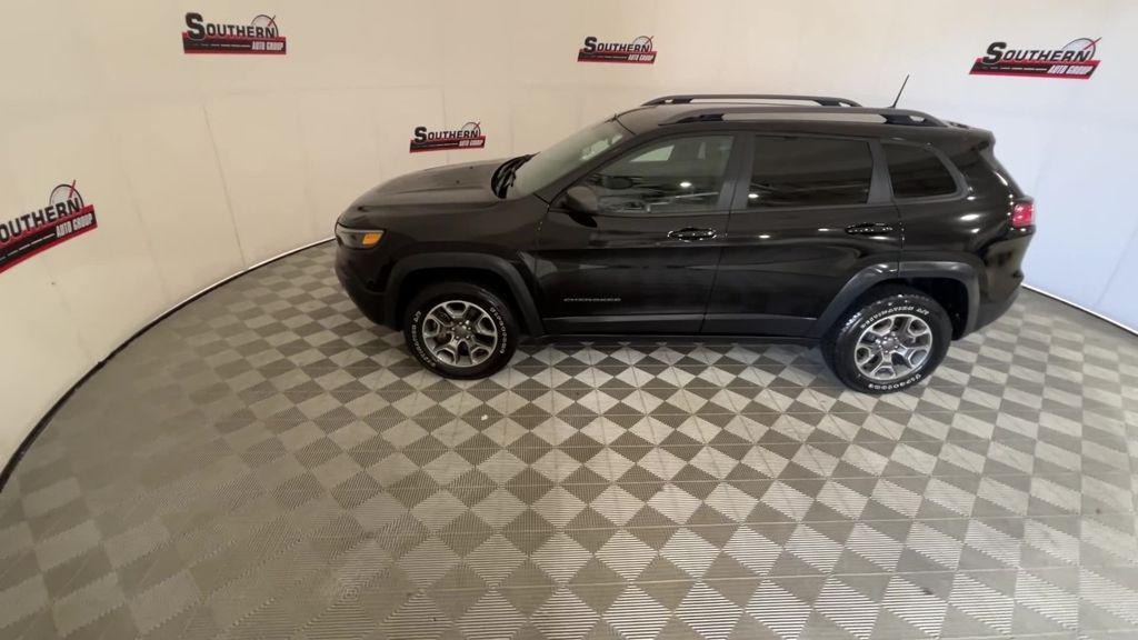 used 2020 Jeep Cherokee car, priced at $20,999