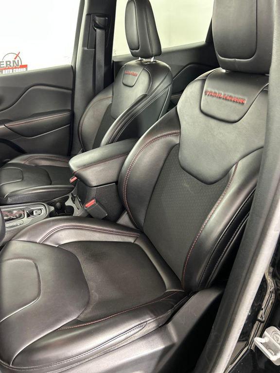 used 2020 Jeep Cherokee car, priced at $20,999