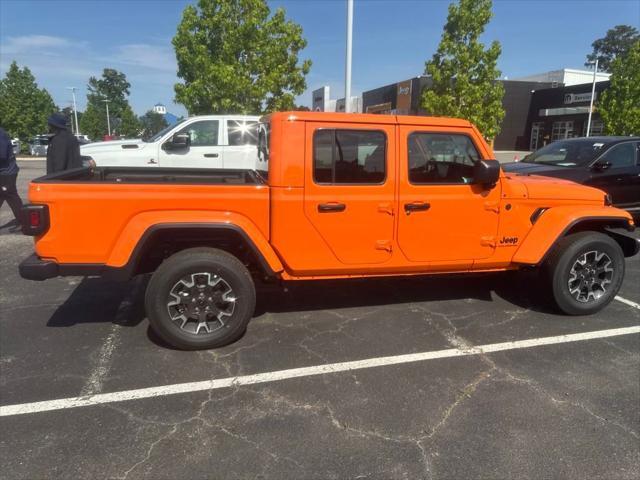 new 2025 Jeep Gladiator car, priced at $55,095