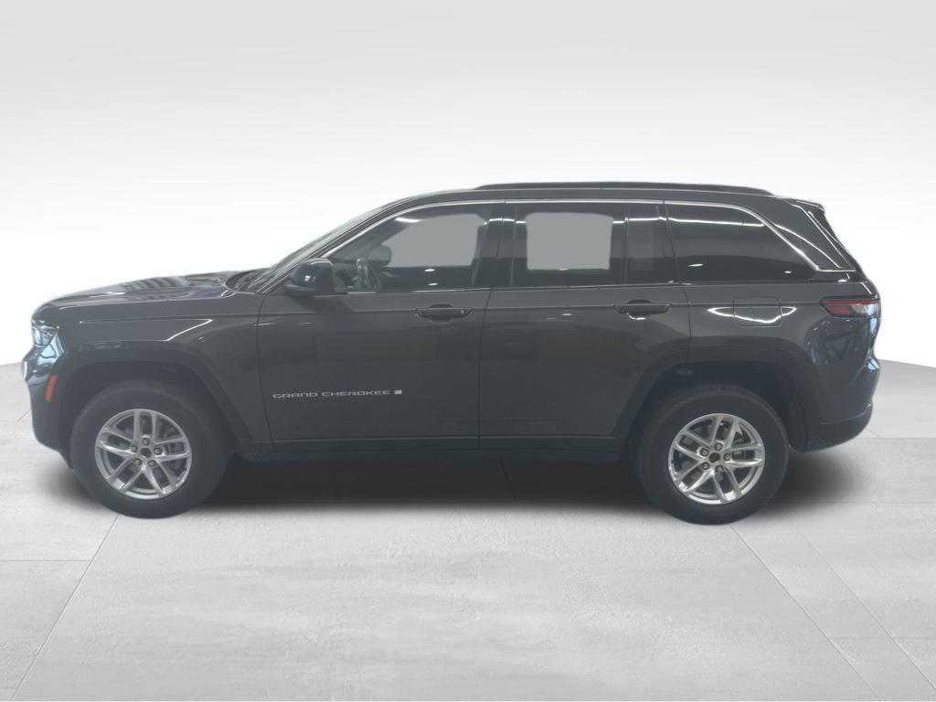 new 2025 Jeep Grand Cherokee car, priced at $44,170