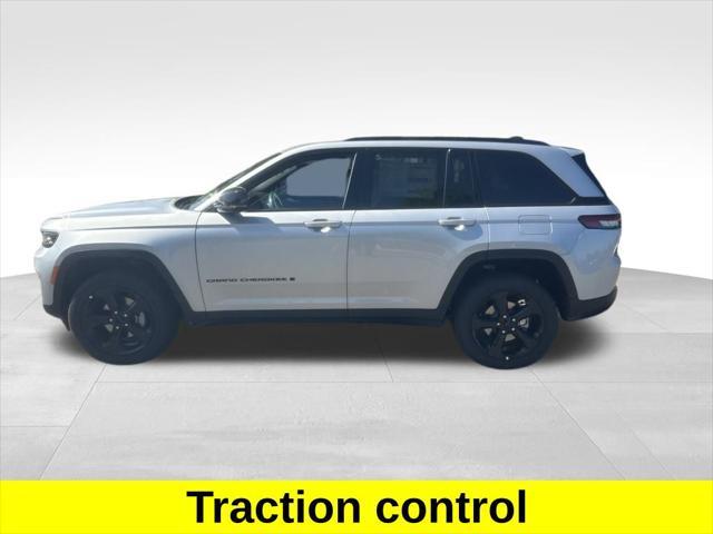 new 2025 Jeep Grand Cherokee car, priced at $48,375