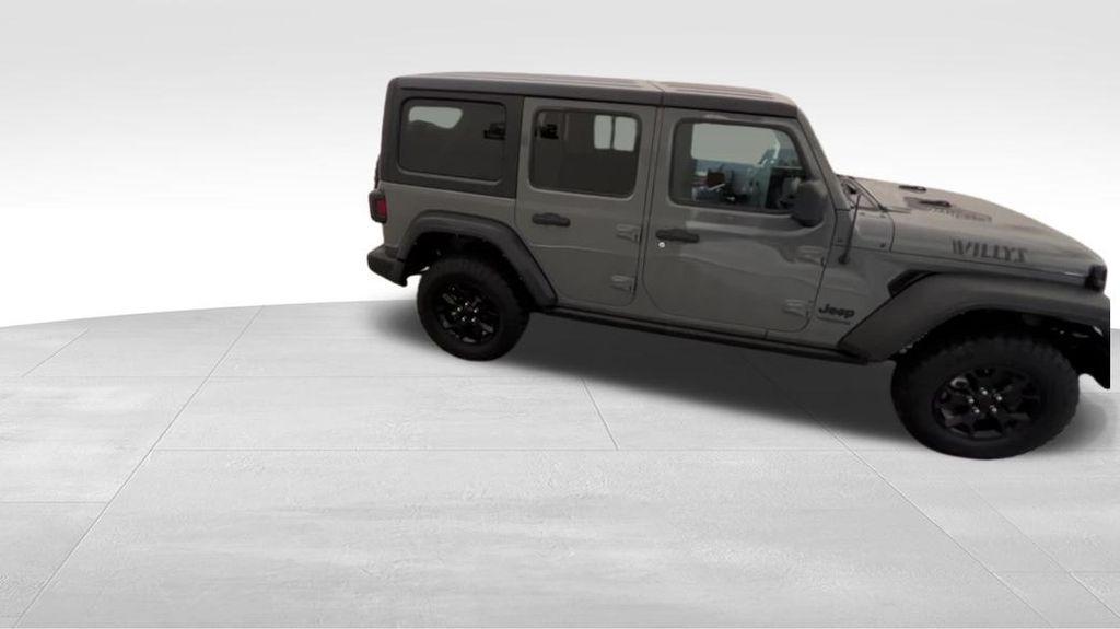 used 2022 Jeep Wrangler Unlimited car, priced at $28,497