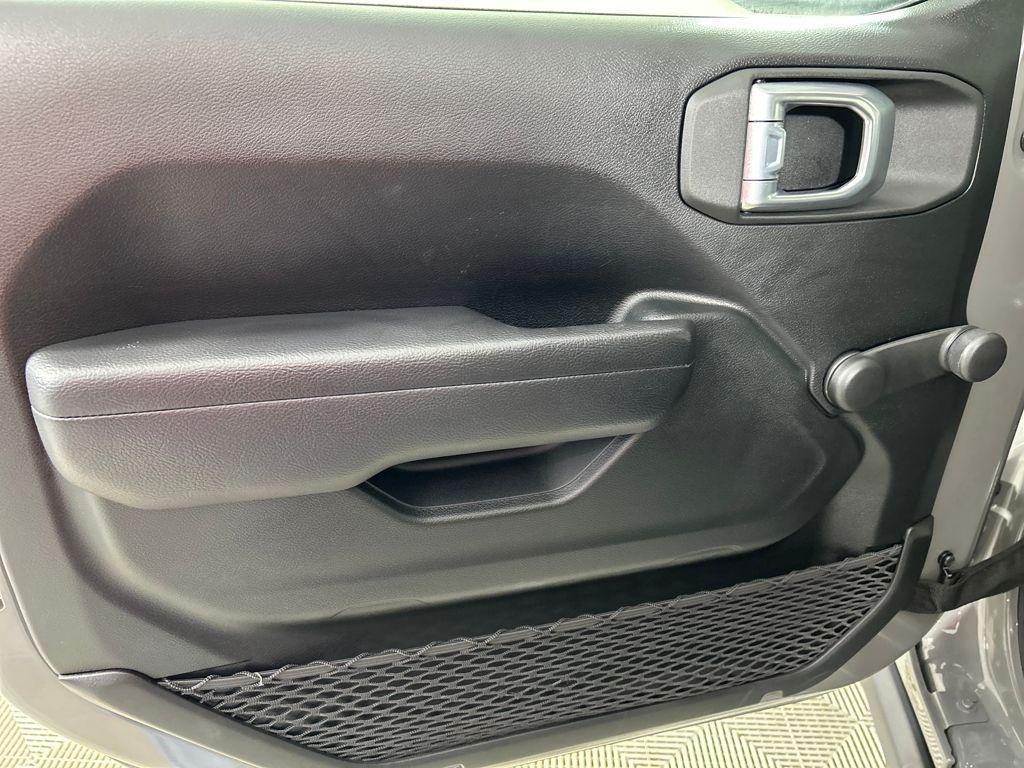 used 2022 Jeep Wrangler Unlimited car, priced at $28,497