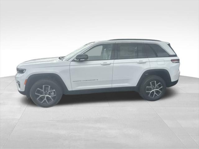 new 2025 Jeep Grand Cherokee car, priced at $49,415