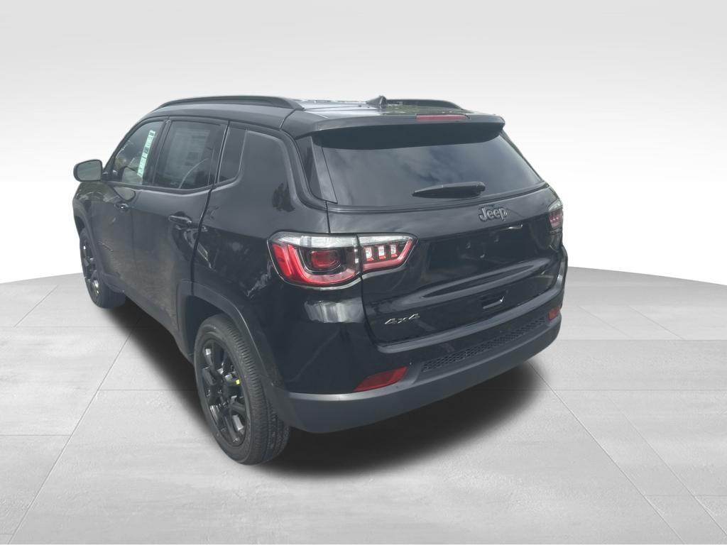 new 2026 Jeep Compass car, priced at $33,325