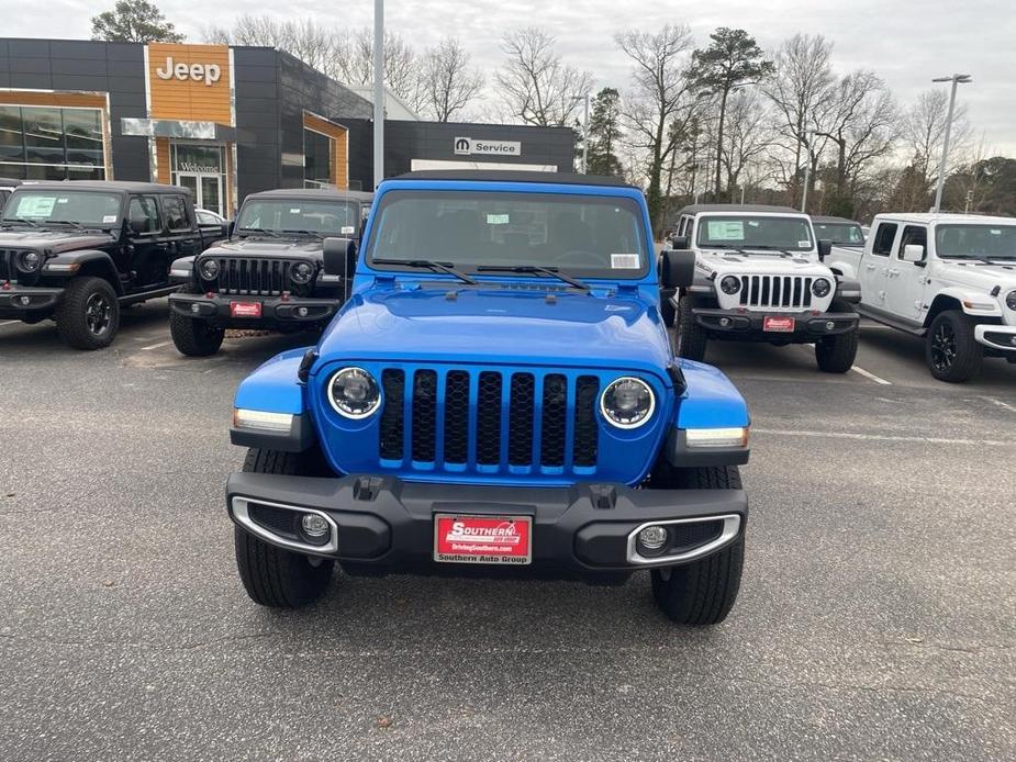 new 2023 Jeep Gladiator car