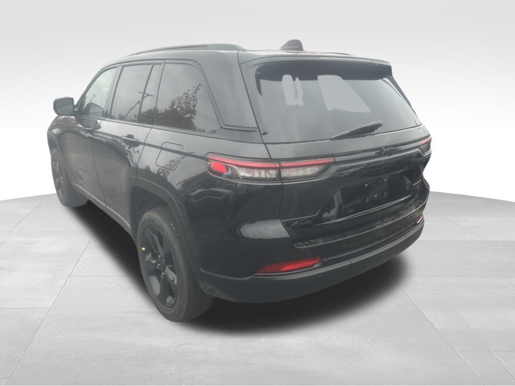 new 2025 Jeep Grand Cherokee car, priced at $48,375