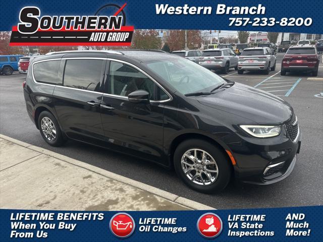 used 2021 Chrysler Pacifica car, priced at $25,631