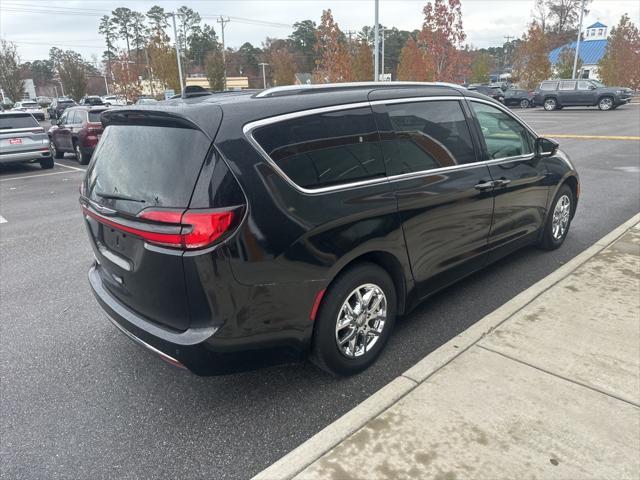 used 2021 Chrysler Pacifica car, priced at $25,631