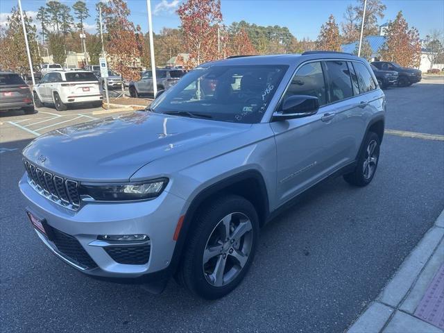 new 2024 Jeep Grand Cherokee car, priced at $60,135