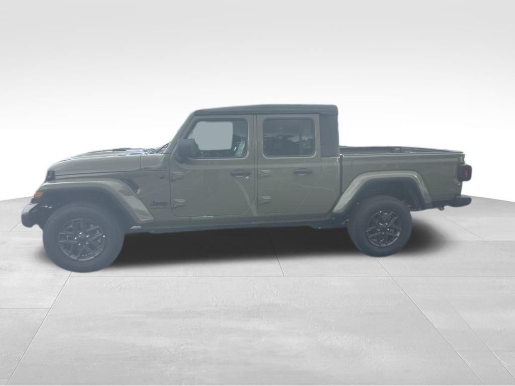 new 2025 Jeep Gladiator car, priced at $50,940