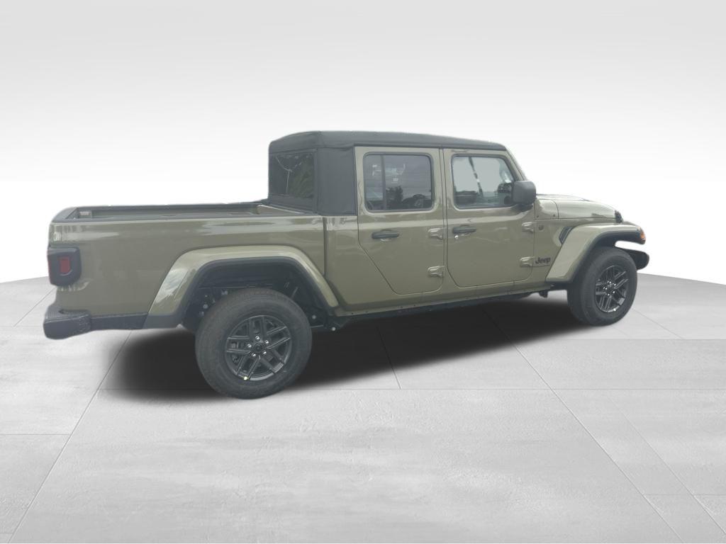 new 2025 Jeep Gladiator car, priced at $50,940