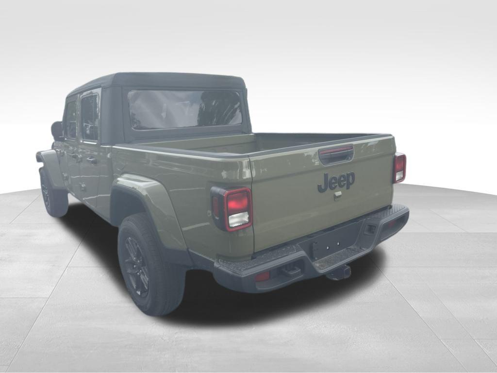 new 2025 Jeep Gladiator car, priced at $50,940