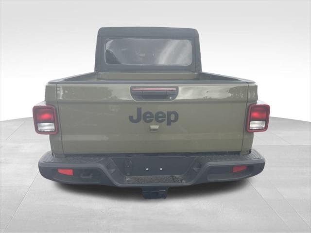 new 2025 Jeep Gladiator car, priced at $50,940