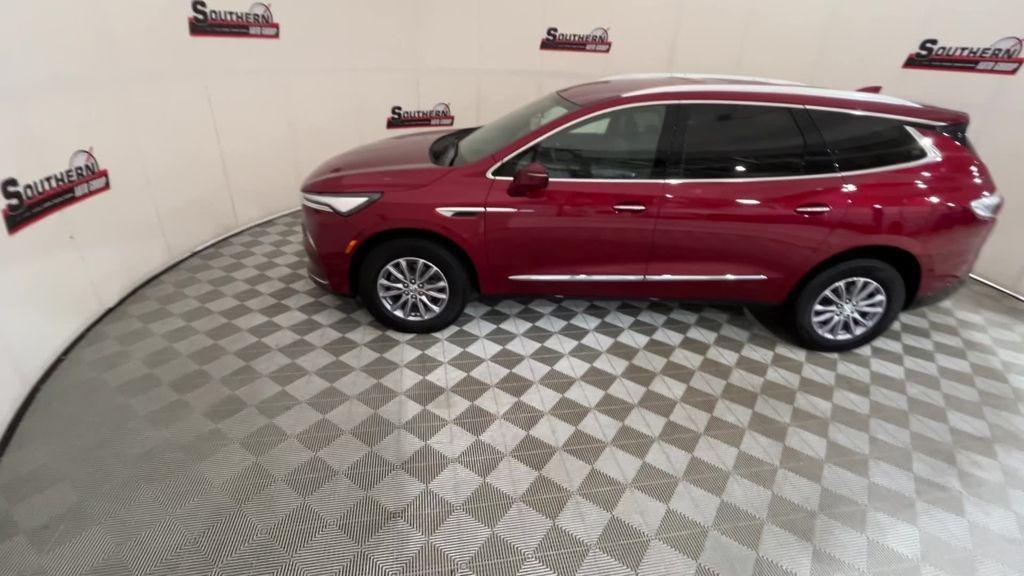 used 2024 Buick Enclave car, priced at $30,999