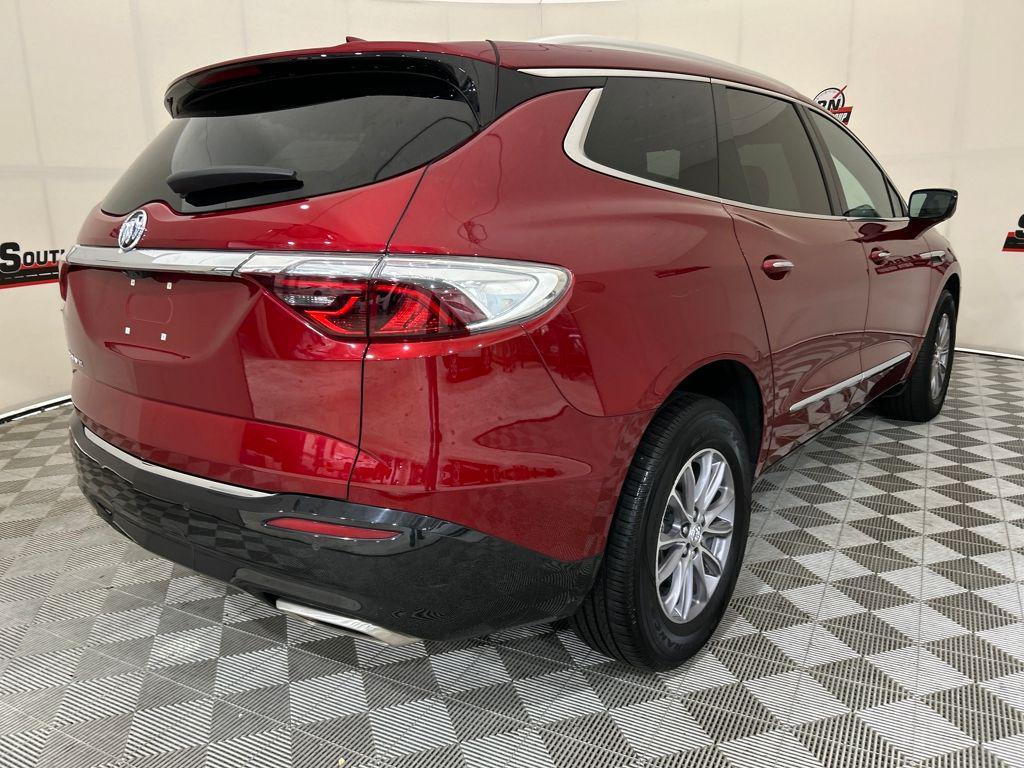 used 2024 Buick Enclave car, priced at $30,999