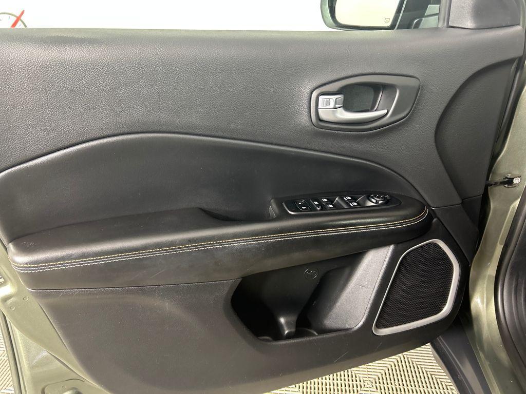 used 2018 Jeep Compass car, priced at $7,865