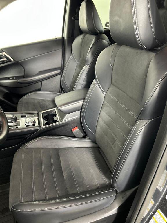 used 2024 Mitsubishi Outlander car, priced at $22,774