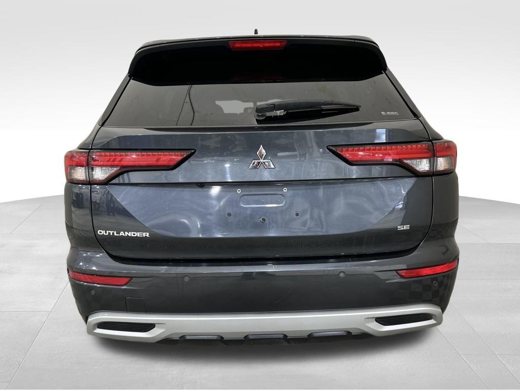 used 2024 Mitsubishi Outlander car, priced at $22,774