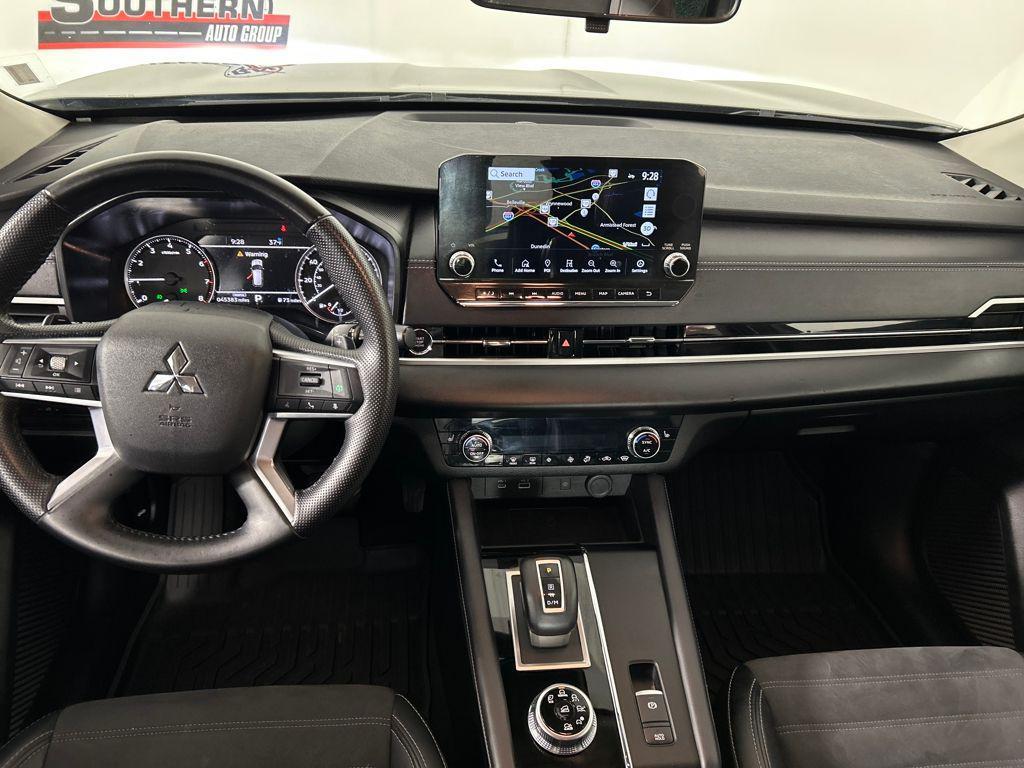 used 2024 Mitsubishi Outlander car, priced at $22,774