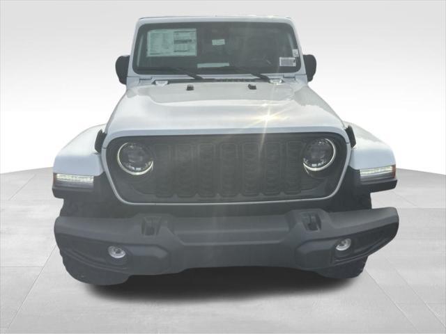 new 2025 Jeep Gladiator car, priced at $50,070