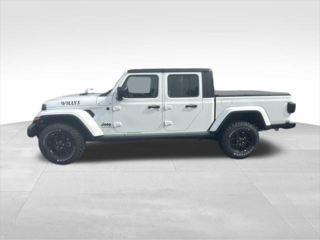new 2025 Jeep Gladiator car, priced at $50,070