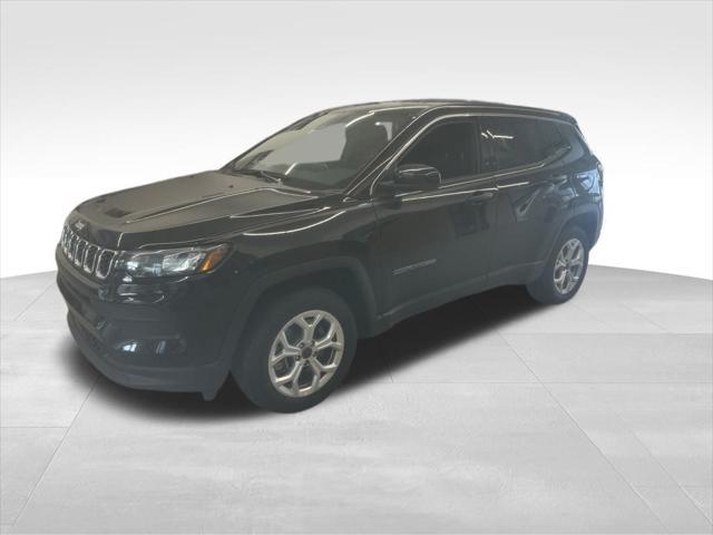 new 2025 Jeep Compass car, priced at $28,585
