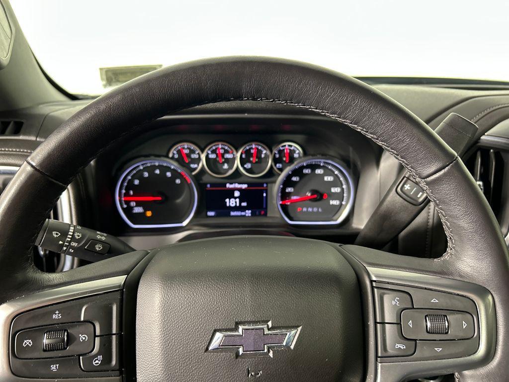 used 2022 Chevrolet Silverado 1500 car, priced at $40,784