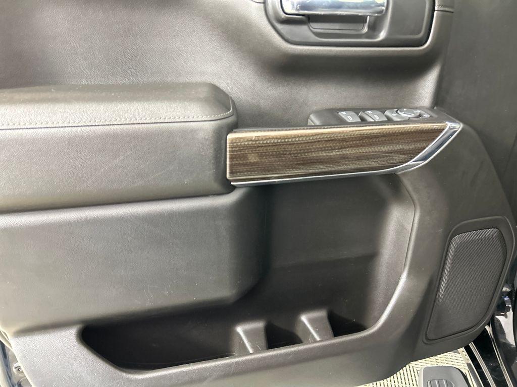 used 2022 Chevrolet Silverado 1500 car, priced at $40,784