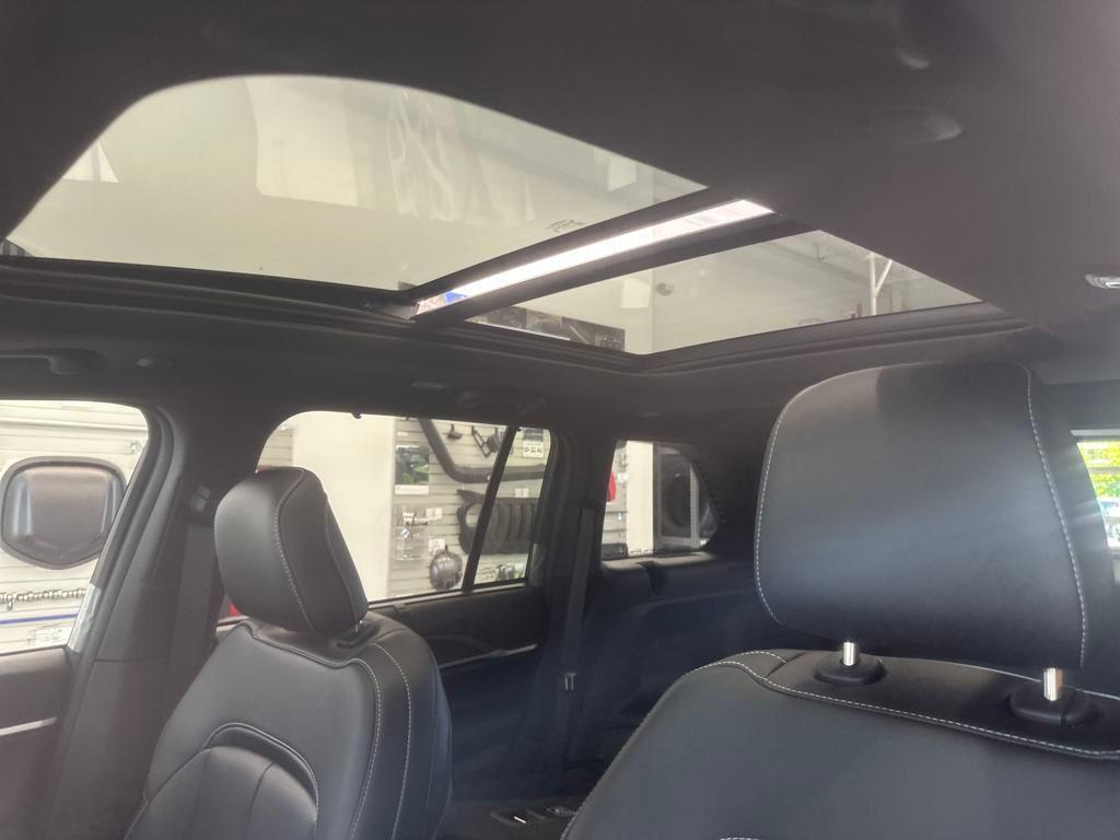 new 2025 Jeep Grand Cherokee car, priced at $52,340