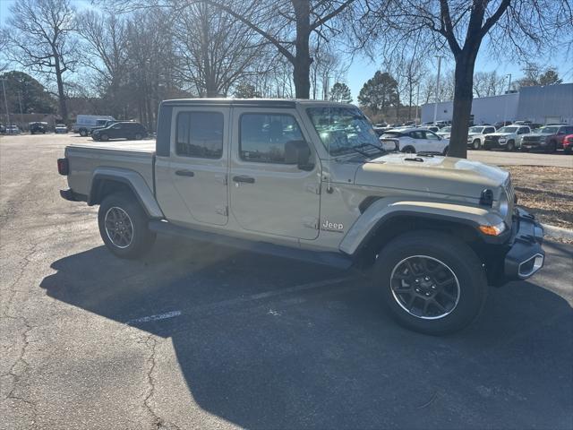 used 2022 Jeep Gladiator car, priced at $34,500