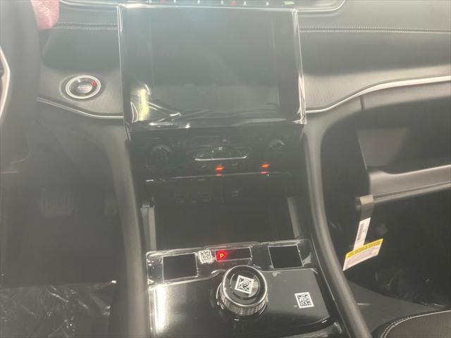 new 2025 Jeep Grand Cherokee car, priced at $49,370