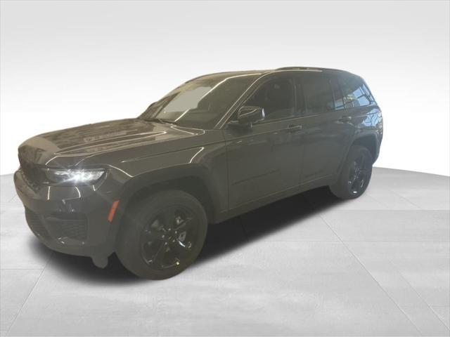 new 2025 Jeep Grand Cherokee car, priced at $49,370