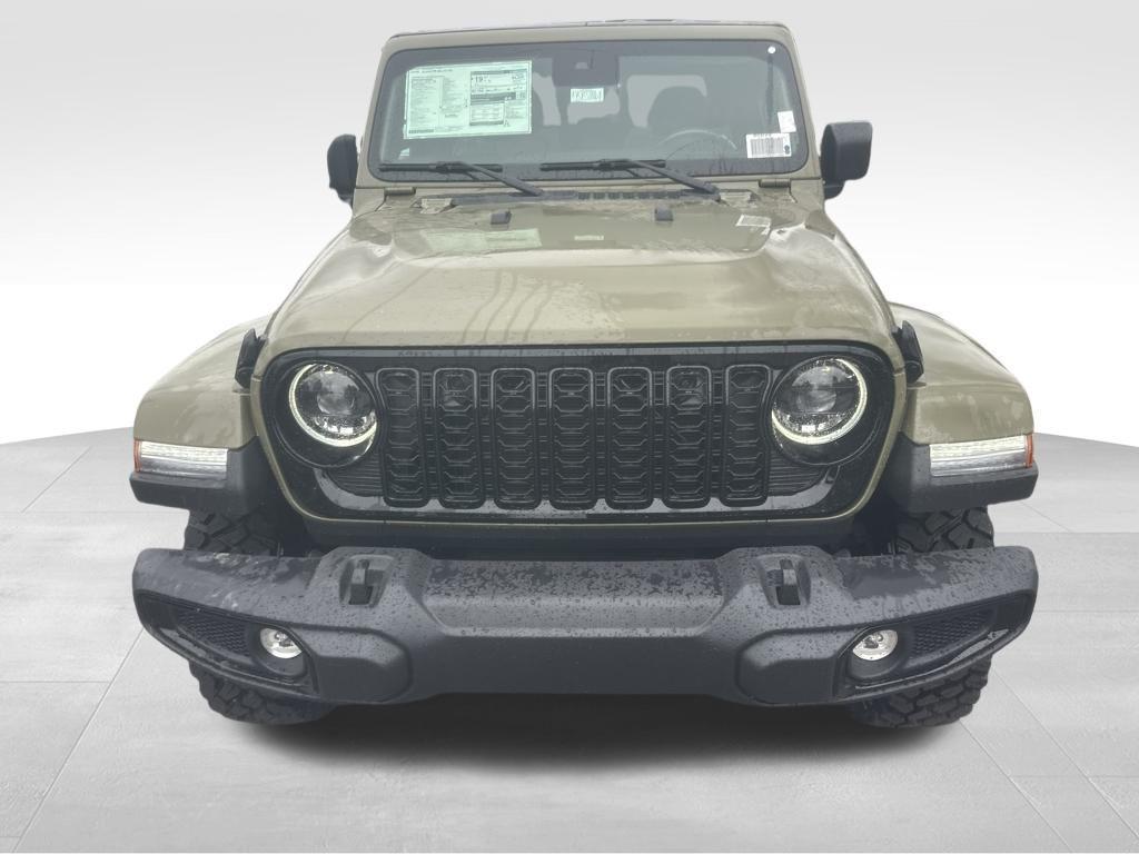 new 2025 Jeep Gladiator car, priced at $54,090