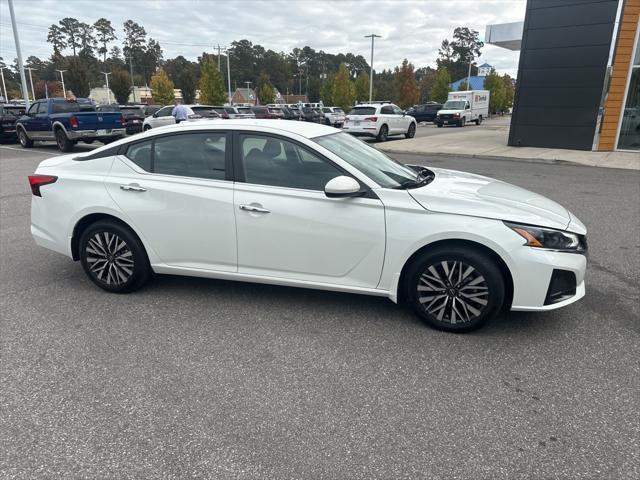 used 2023 Nissan Altima car, priced at $22,000