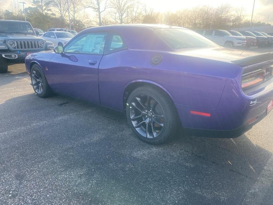 new 2023 Dodge Challenger car