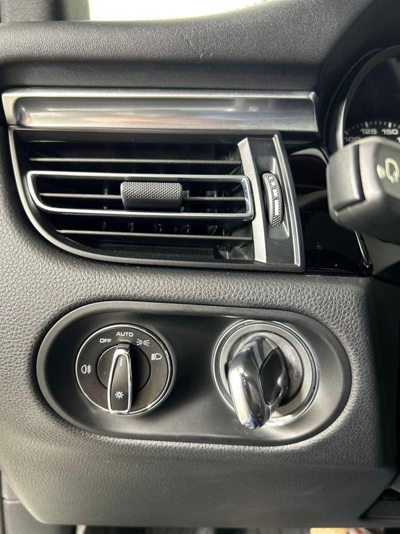 used 2020 Porsche Macan car, priced at $27,888