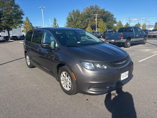 used 2017 Chrysler Pacifica car, priced at $12,823