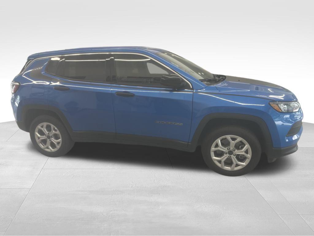 new 2025 Jeep Compass car, priced at $28,585