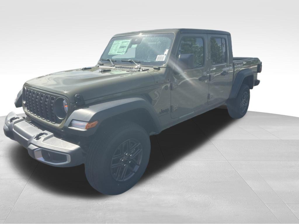 new 2025 Jeep Gladiator car, priced at $47,905