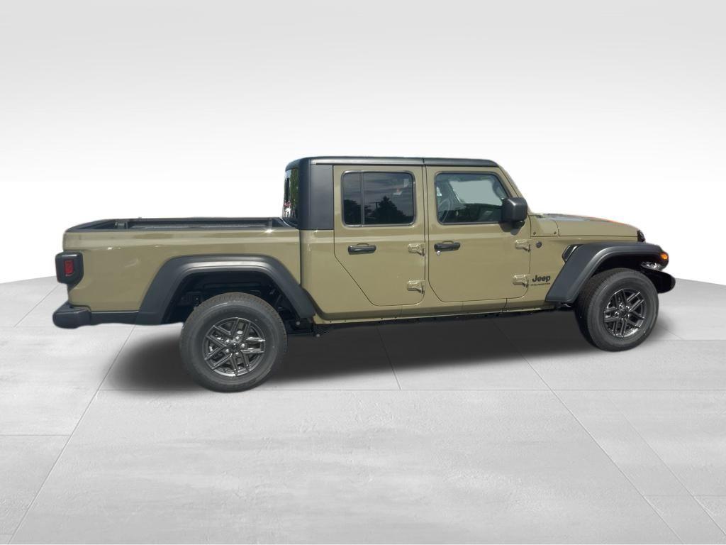 new 2025 Jeep Gladiator car, priced at $47,905