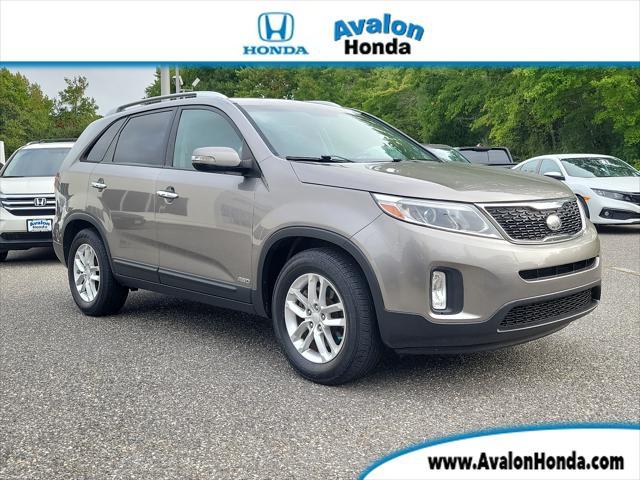 used 2014 Kia Sorento car, priced at $9,206