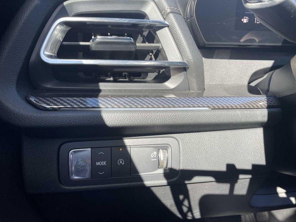 used 2025 Chevrolet Traverse car, priced at $54,990