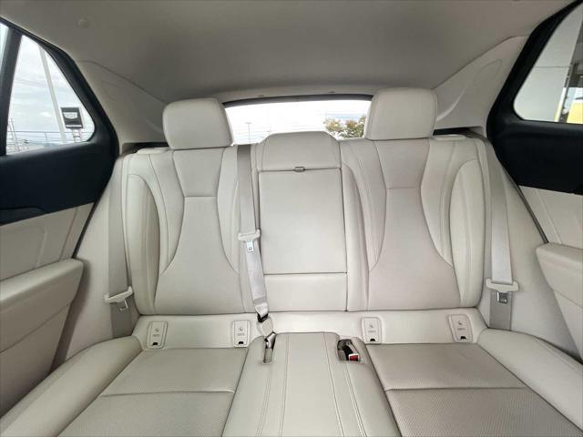 used 2022 Buick Envision car, priced at $25,990